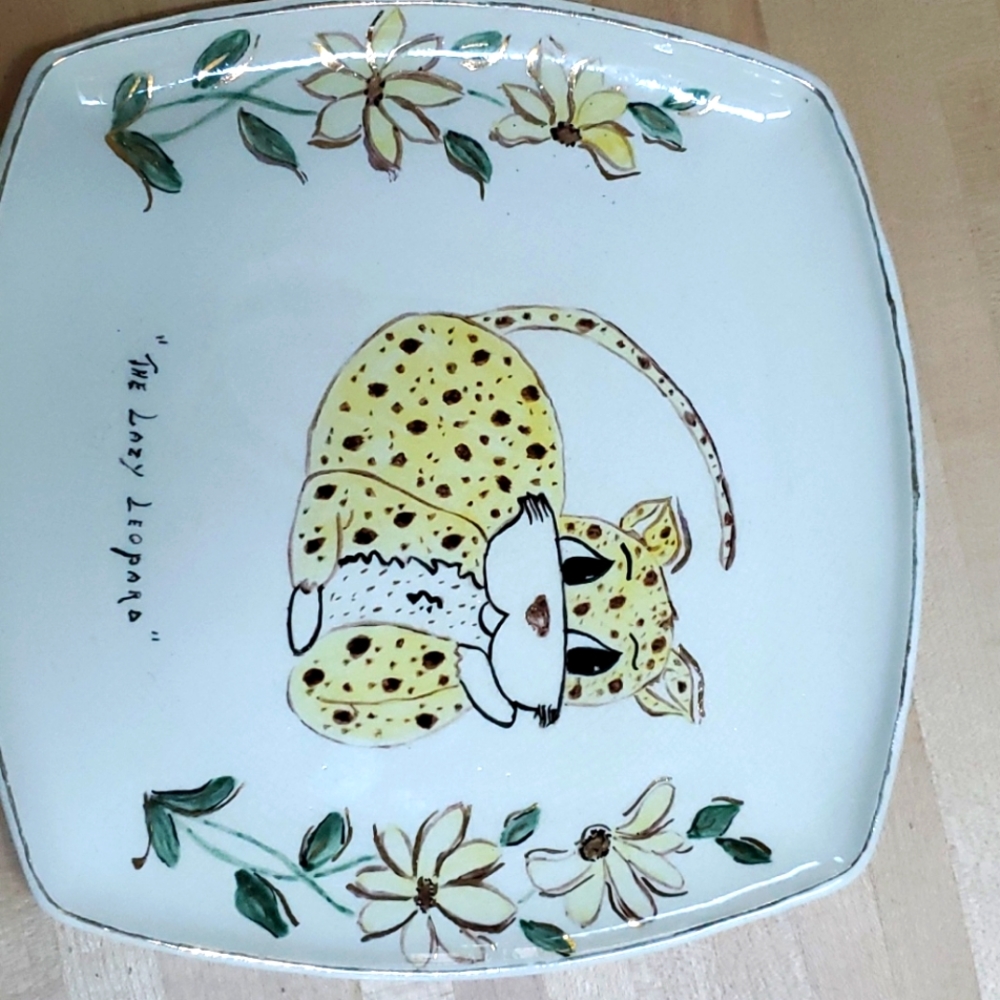 Vintage hand painted plaque/plate